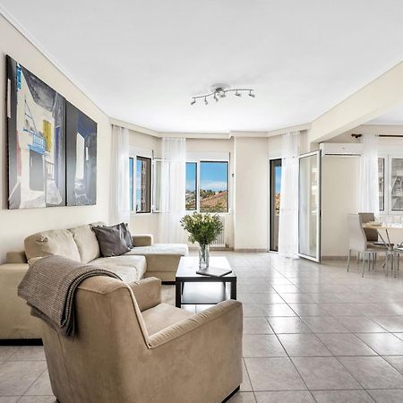 Fabulous Central Apartment Close To The Sea! Chalkida Luaran gambar