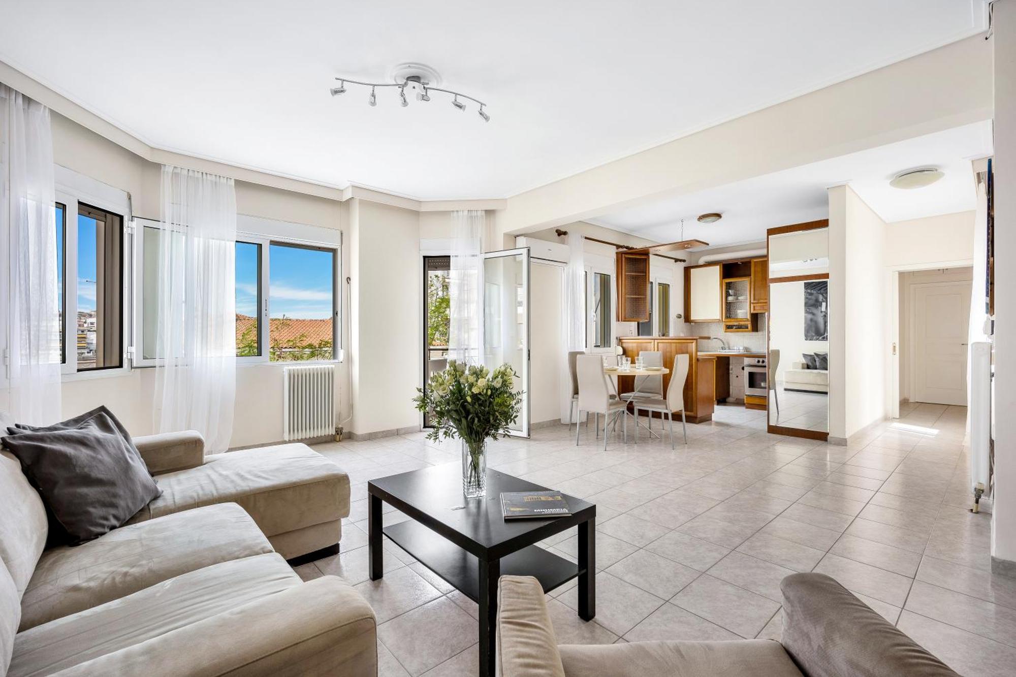 Fabulous Central Apartment Close To The Sea! Chalkida Luaran gambar