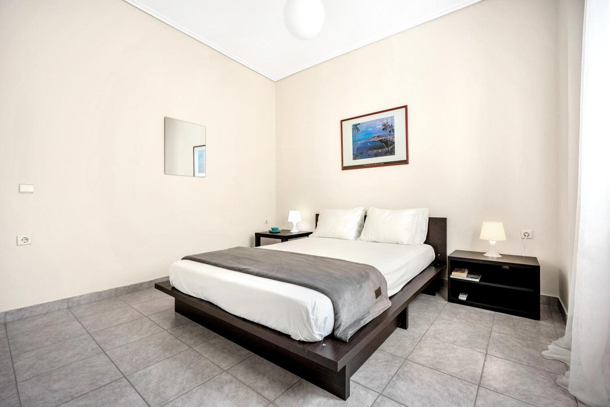 Fabulous Central Apartment Close To The Sea! Chalkida Luaran gambar