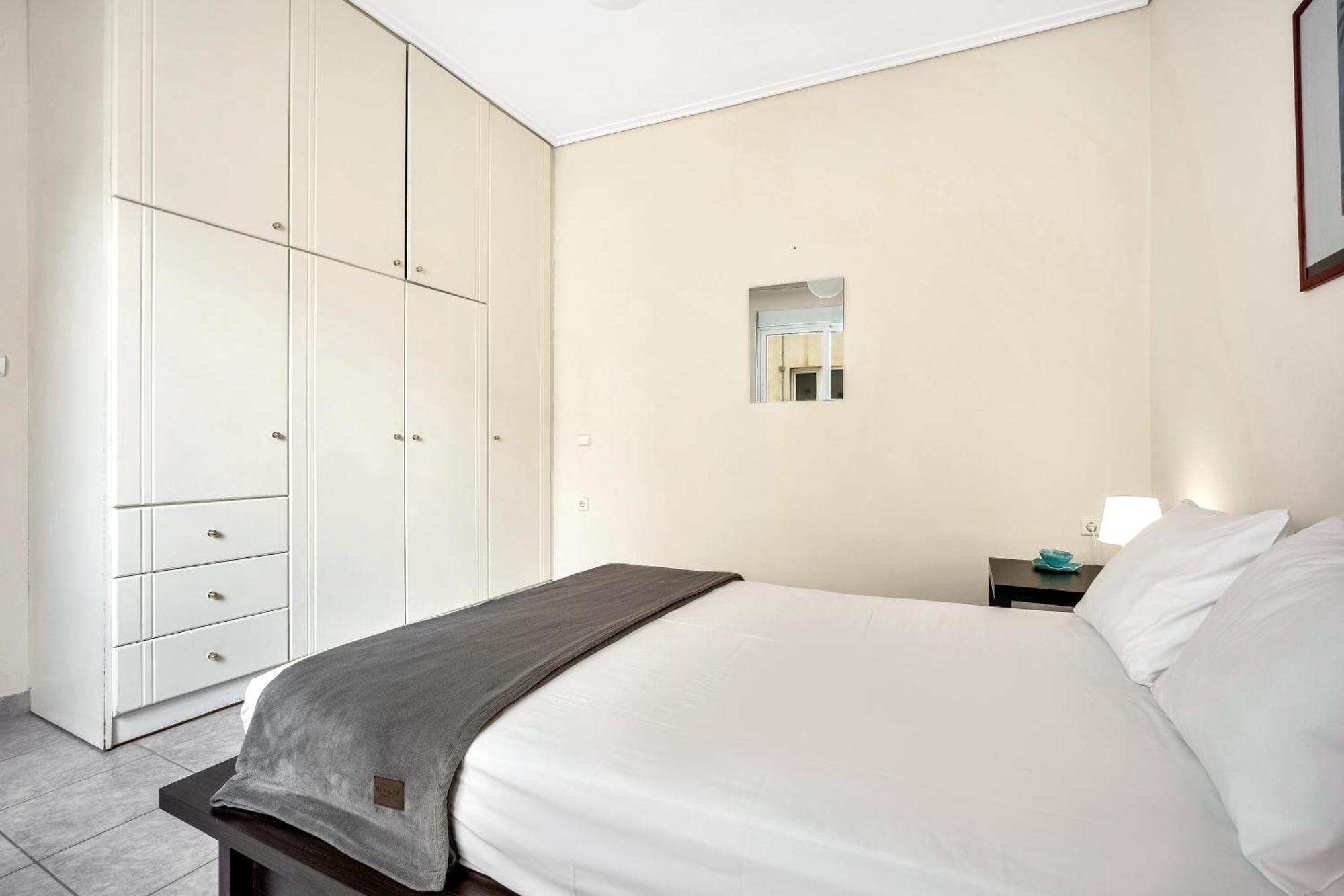 Fabulous Central Apartment Close To The Sea! Chalkida Luaran gambar