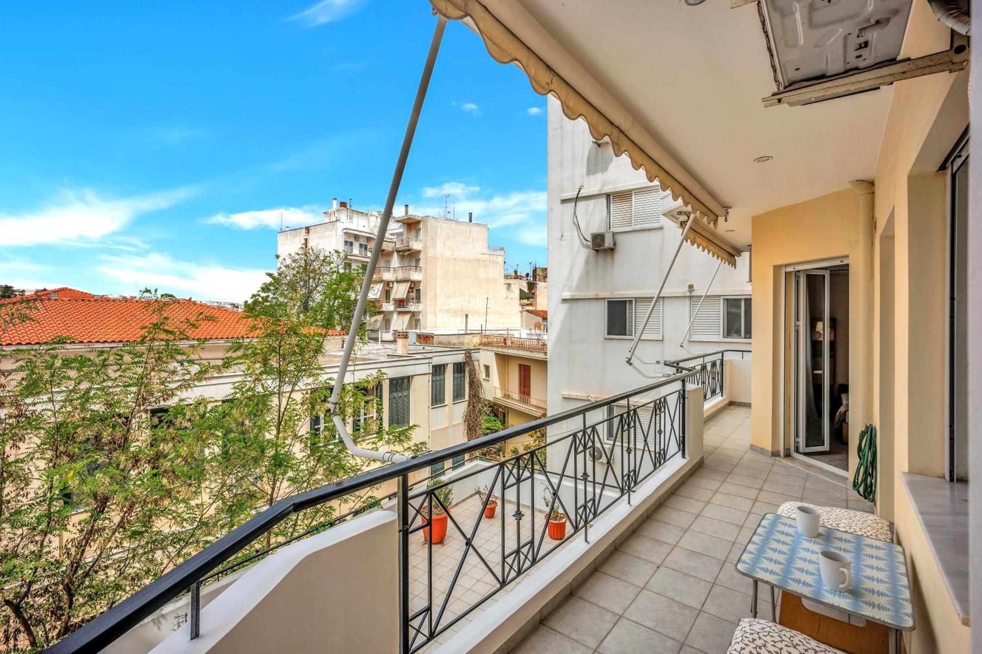 Fabulous Central Apartment Close To The Sea! Chalkida Luaran gambar