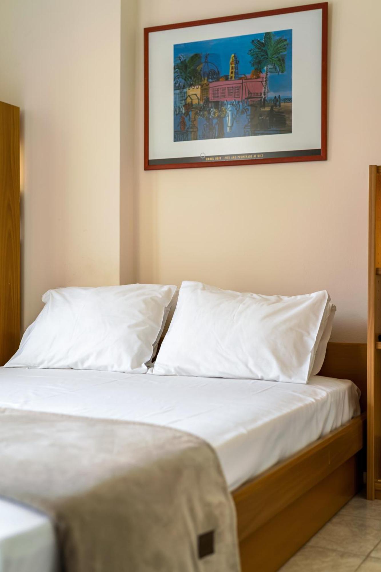 Fabulous Central Apartment Close To The Sea! Chalkida Luaran gambar