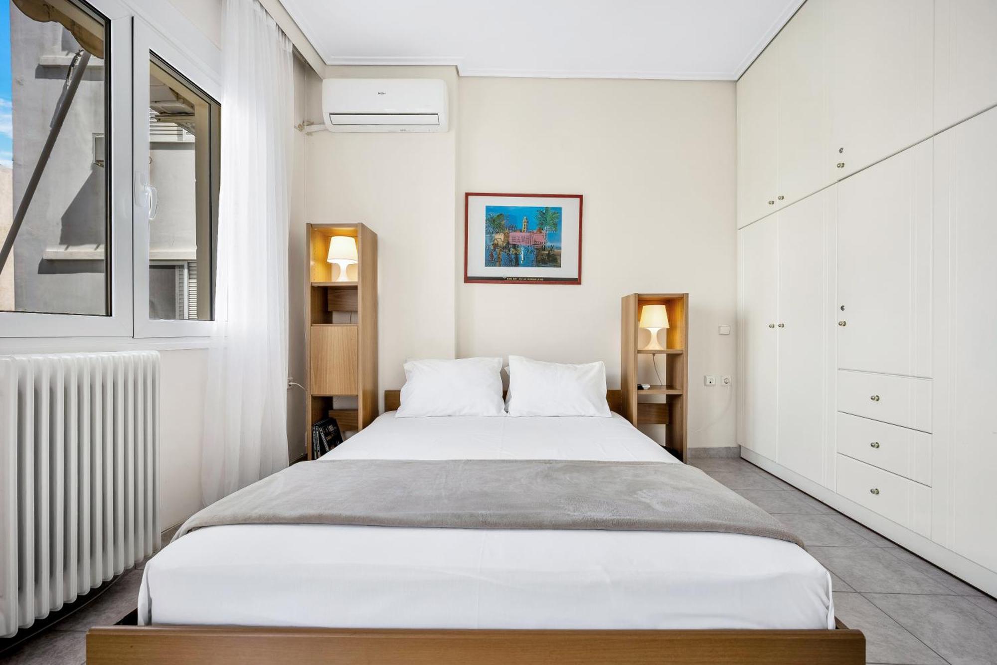 Fabulous Central Apartment Close To The Sea! Chalkida Luaran gambar